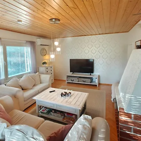 Peaceful House For Relaxing Dom wakacyjny Oulu