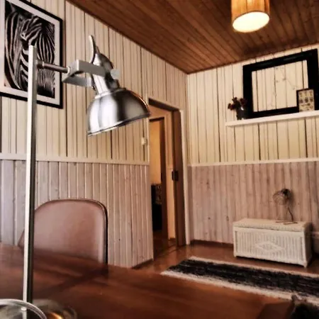 Peaceful House For Relaxing Сasa de vacaciones *