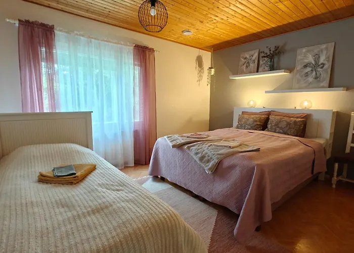 Peaceful House For Relaxing *